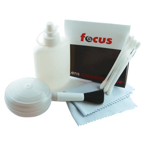 Focus Camera 5 Piece Deluxe Cleaning and Care Kit